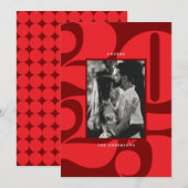 Vetgedrukte rode cijfers juichen nieuwjaarsfoto to feestdagenkaart (Voorkant / Achterkant)