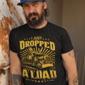 Vetgedrukte truckkunst ter ere van dagelijkse over t-shirt