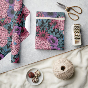 Vetgedrukte tuinbloemen cadeaupapier