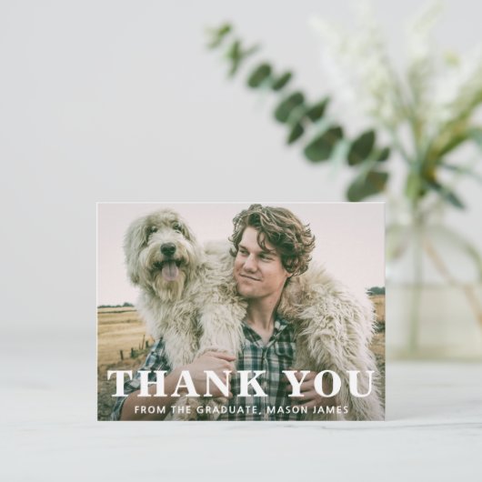 Vetgedrukte typografie Modern Afstuderen Briefkaart (Staand voorkant)