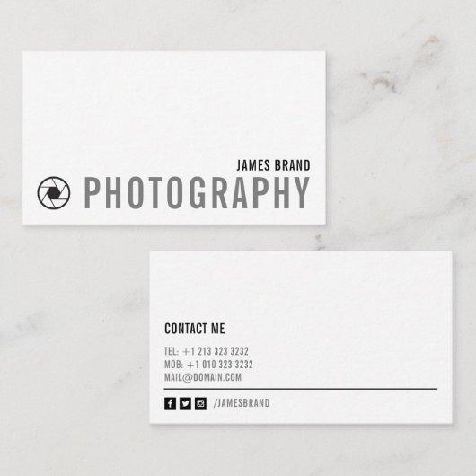 Vetgedrukte zwart-wit fotograaf visitekaartje (Voorkant / Achterkant)