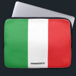 Vette Italiaanse vlag op maat Laptop Sleeve<br><div class="desc">Deze vette en eenvoudige groene,  witte en rode Italiaanse vlag op een gepersonaliseerd hoesje voor laptophoes. Het is een prachtig cadeau voor iedereen die van hun Italiaanse erfgoed houdt. Geweldig voor thuis,  kantoor of school!</div>
