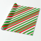 Vette kerststrepen rood groen en wit ompakken cadeaupapier (Uitgerold)
