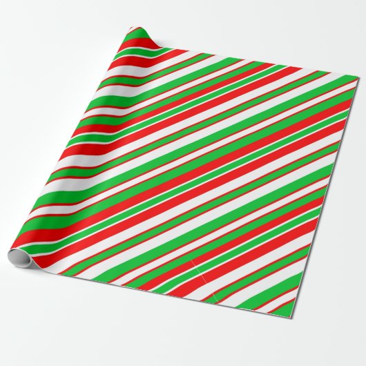 Vette kerststrepen rood groen en wit ompakken cadeaupapier (Uitgerold)