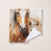 Veulen en paard in de papaverweide bad handdoek (Wasdoekje)