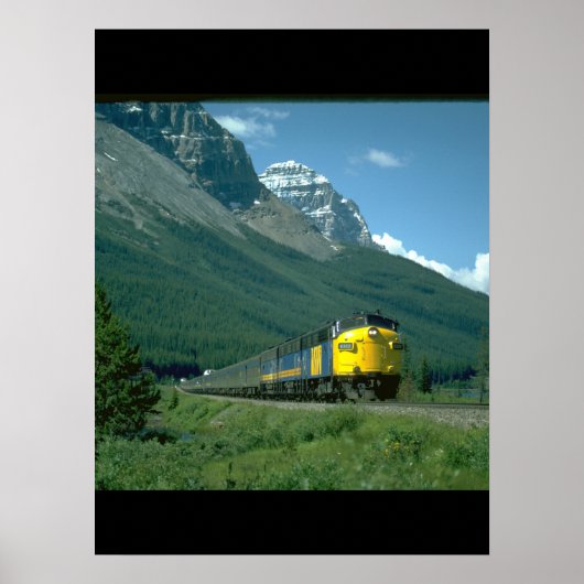 Via FP-7 #6302 leidt trein #2_Trains Poster (Voorkant)