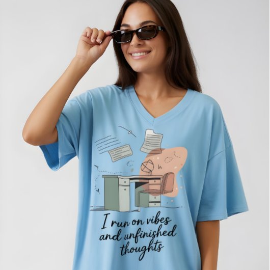 Vibes en Onafgemaakte Gedachten T-shirt