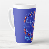 Vibewave Neon Surfplank Design – Retro Wave Glow A Latte Mok (Linkerhoek)