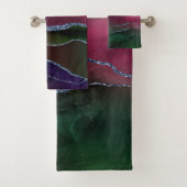 Vibrant Agate | Rich Pink en Green Jewel Tone Bad Handdoek (Insitu)