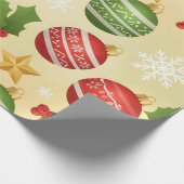 Vibrant Festive Christmas Ornaments and Candy Cane Cadeaupapier (Hoek)