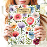 Vibrant Garden Waterverf Floral Custom Name Planner<br><div class="desc">Dit vrolijke ontwerp toont een levendige tuin van waterverf bloemen in een verscheidenheid van gedurfde tinten, waaronder rood, roze, paarse, oranje en blauw. Het delicate groen voegt diepte en charme toe, terwijl de strakke gouden naamplaat een persoonlijke touch biedt. Ideaal voor studenten, professionals of iedereen die van kleurrijke en artistieke...</div>