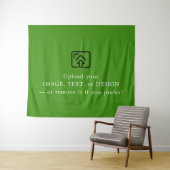 Vibrant Green Christmas Tapestry for Festive Walls Wandkleed (In Situ (horizontaal))