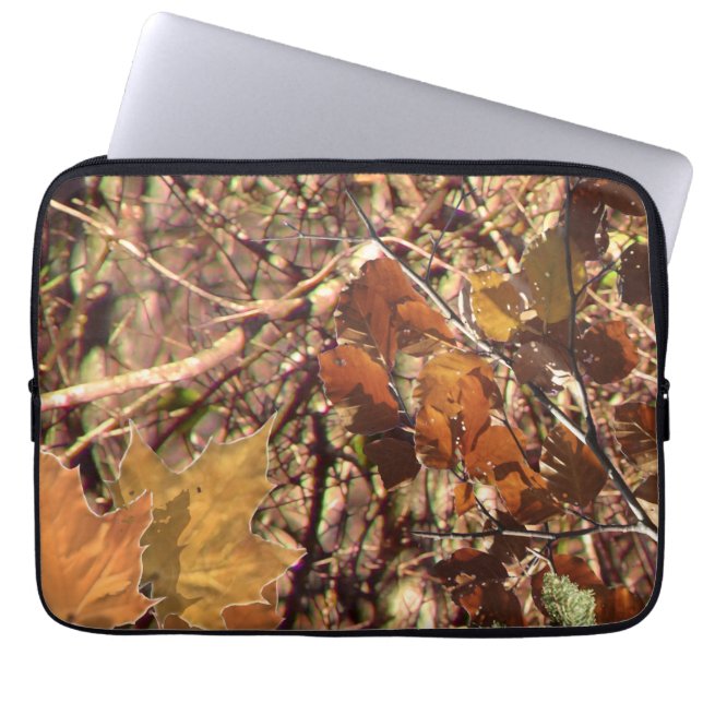 Vibrant Herfst Forest Natuur Camouflage Decor Laptop Sleeve (Voorkant)
