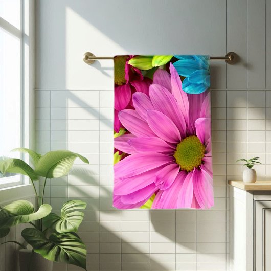 Vibrant Multicolored Daisy Floral Badhanddoek