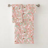 Vibrant Ocean Coral Branches met Seashells Bad Handdoek (Insitu)