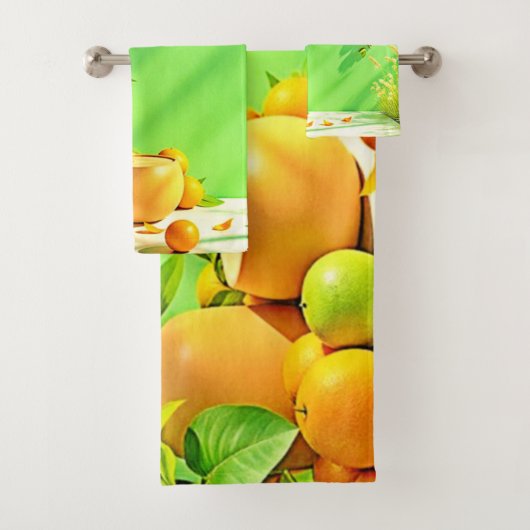 Vibrant Orange Green Still Life Design Bad Handdoek (Insitu)