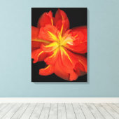 Vibrant Oranje Begonia Macro Canvas Afdruk (Insitu (Houten vloer))