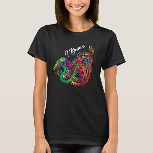 Vibrant Ornate Chinese Dragon  T-shirt (Voorkant)