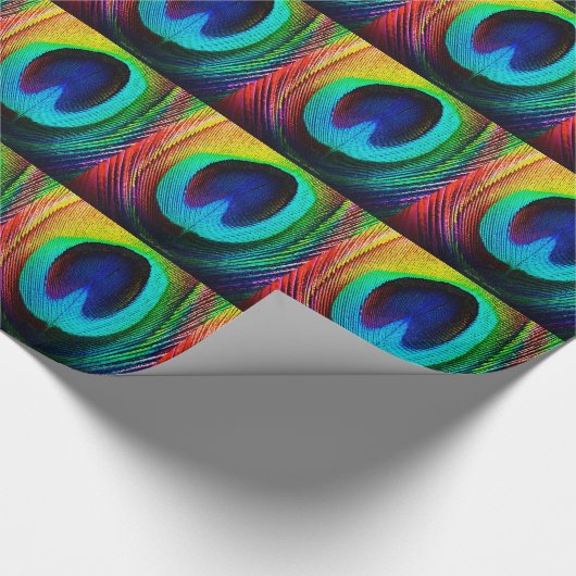 Vibrant Peacock Feather Cadeaupapier (Hoek)