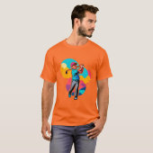 Vibrant Pop-Art Golfer Swinging a Driver on Green T-shirt (Voorkant volledig)