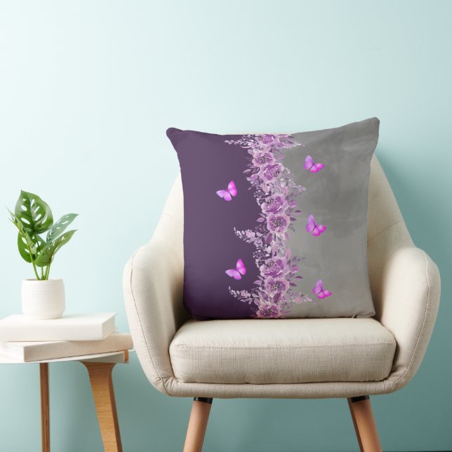 Vibrant Purple Butterfly Garden Pillow Kussen (Stoel)