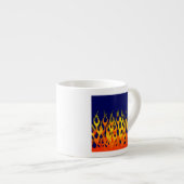 Vibrant Racing Flames op Navy Blue Espresso Kop (Voorkant rechts)