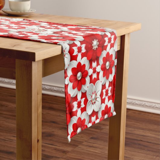 Vibrant Red And White Floral Pattern With Pearl Korte Tafelloper (Voorbeeld)