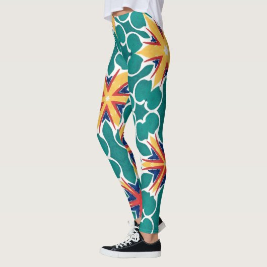 Vibrant Retro Starburst Geometric Pattern Leggings (Links)