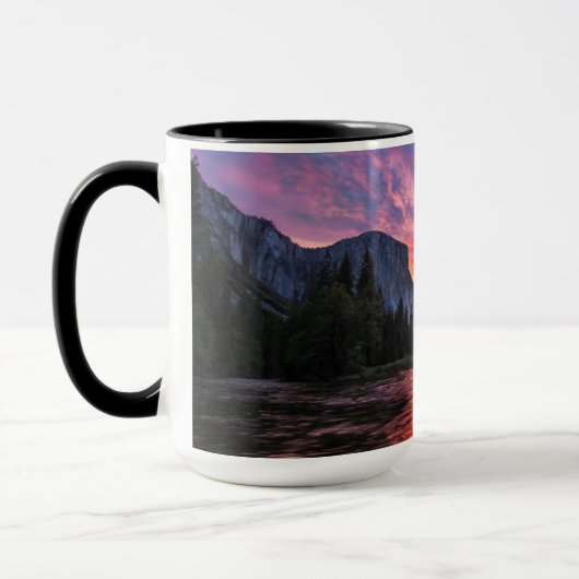 Vibrant Sky | Yosemite Valley Mok (Links)