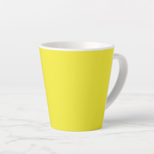 Vibrant Solid Yellow Background  Latte Mok (Rechterhoek)