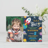 Vibrant Space Rocket Ship Planets Verjaardagsfoto Kaart (Staand voorkant)