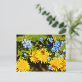 Vibrant Spring Floral Dandelion Bee Flowers Briefkaart (Staand voorkant)