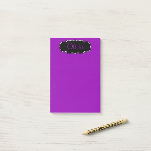 Vibrant, Vet Fuchsia Paars Post-it® Notes (Op bureau)