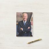 Vice-President Joe Biden van het Obama-voorzitters Post-it® Notes (Op bureau)