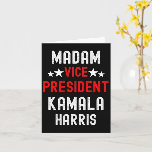 Vice-President Kamala Harris Feminist Shirt. Herst Kaart (Gele Bloem)