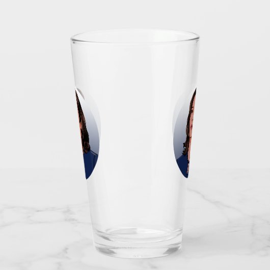 Vice President Kamala Harris Glas (Links)