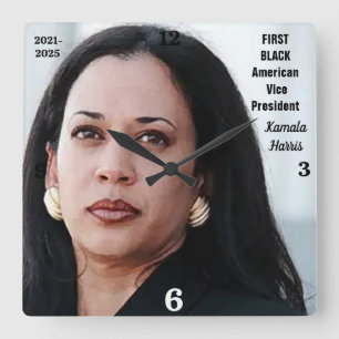VICE-PRESIDENT KAMALA HARRIS  VIERKANTE KLOK