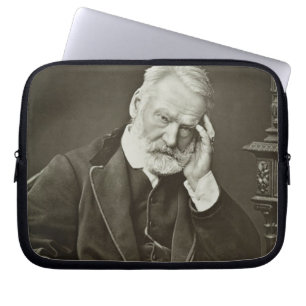Victor Hugo (1802-85) van 'Galerie Contemporaine' Laptop Sleeve