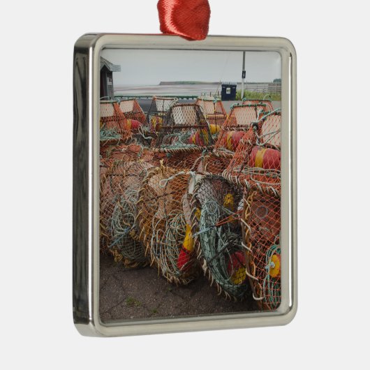 Victoria, Prince Edward Island. Krabpotten Metalen Ornament (Rechts)