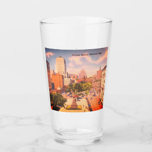 Victoria Square, Montreal, Quebec, Canada Glas