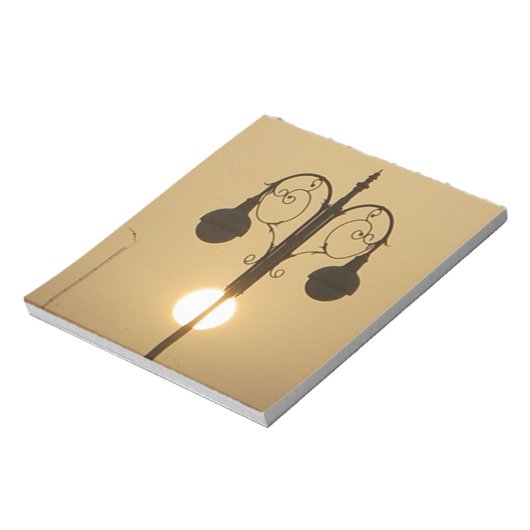 Victoriaans Bedel:  Straatlantaarnpalen Notitieblok (Linkerzijde)