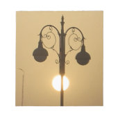 Victoriaans Bedel:  Straatlantaarnpalen Notitieblok (Voorkant)