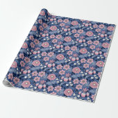 Victoriaans Blauw en Roze Bloemen Cadeaupapier (Uitgerold)