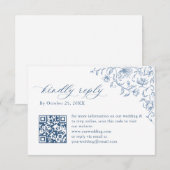 Victoriaans  Bloemen Dusty Blue Wedding QR-code RSVP Kaartje (Voorkant / Achterkant)