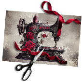 Victoriaans Boudoir | Antiek gouden naaimachine Tissuepapier