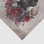 Victoriaans Boudoir | Oude  Vaas en Rode Rozen Tissuepapier (Detail)