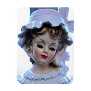 Victoriaans dame in Ruffled Bonnet Head Vase Girly Magneet