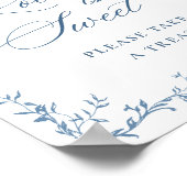 Victoriaans Dusty Blue Floral Love is Sweet Poster (Hoek)