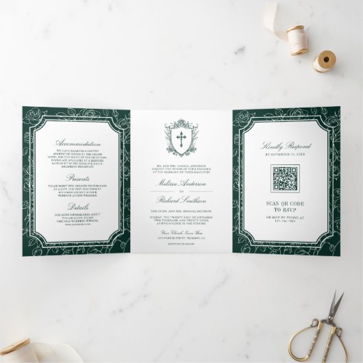 Victoriaans Emerald Green Catholic QR Code Wedding Drieluik Uitnodiging (Binnen)