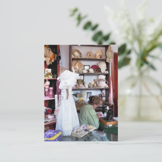 VICTORIAANS ENGLAND BRIEFKAART (Staand voorkant)